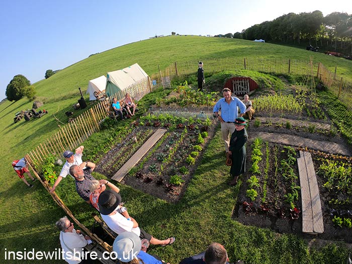 InsideWiltshire's tweet image. In pictures - @CVHISTORYFEST bit.ly/CVHF19Gallery #SalisburyHour #PhilHarding #HarryEnfield #history