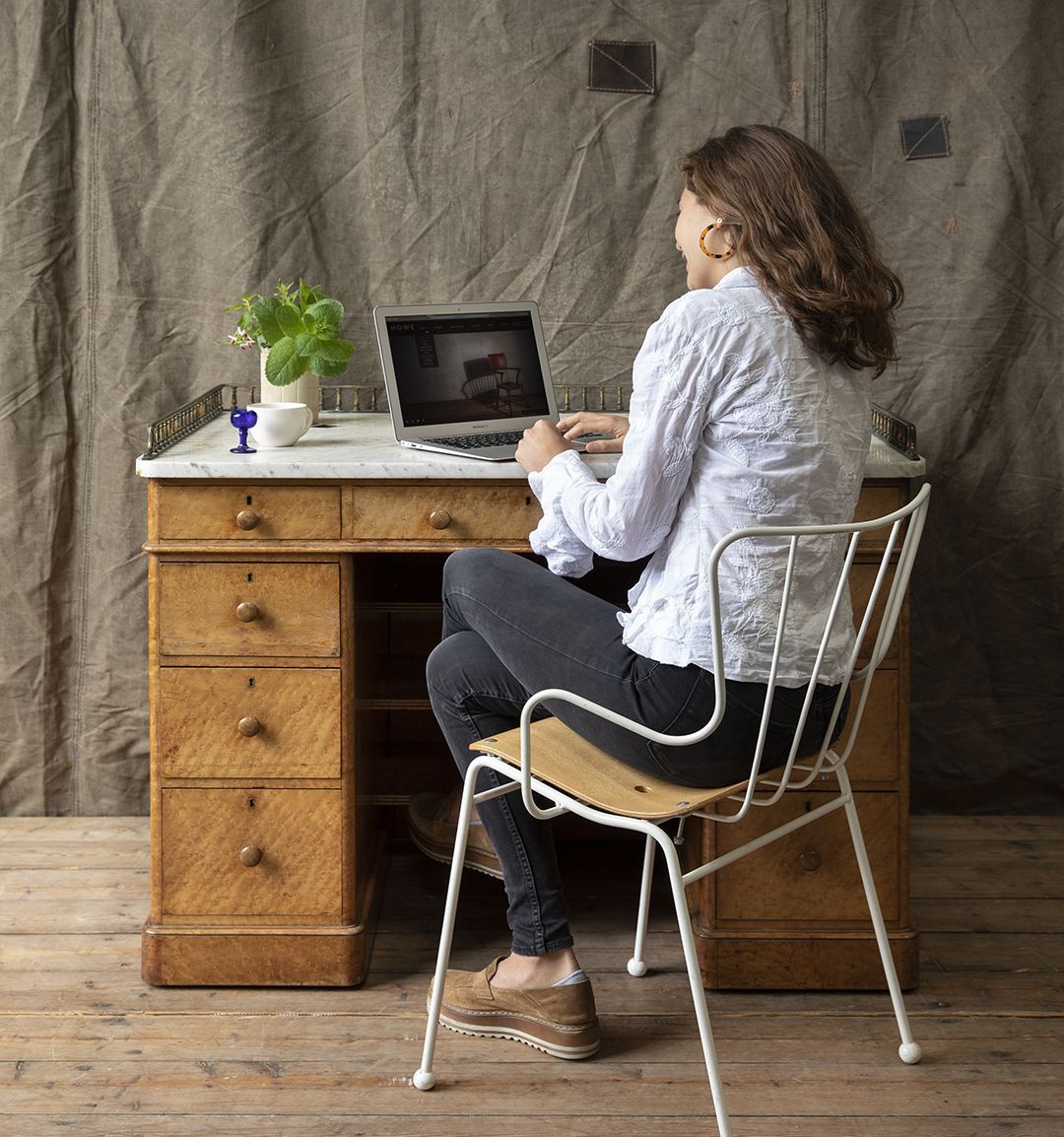 Howe London tweet media