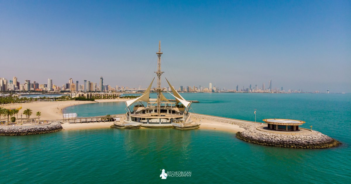 RitcheObusan's tweet photo. https://t.co/ba3nBYtFNa
#Marinawave
#aerialphotography 
#kuwaitskyline 
#cityscape 
#shotondjimavicair 
#djimavicair 
#dji_photos
#dji_official
#drone
#dronephotography
#dronestagram
#mavicair 
#q8instagram
#kuwaitinstagram
#instagramq8
#landscape 
#photooftheday
#picoftheday https://t.co/QFRekIVMLD