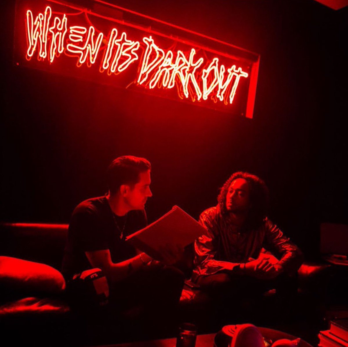 Activemgmt_'s tweet image. Anyone else wondering what @kossisko and @g_eazy are up to during the demon hours? 🤔 #WhenItsDarkOut