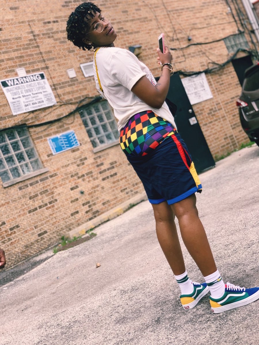 Ayoo_Janiece's tweet photo. She say she like my dripπ§π #Pride2k19 https://t.co/S9T0iuPsuw