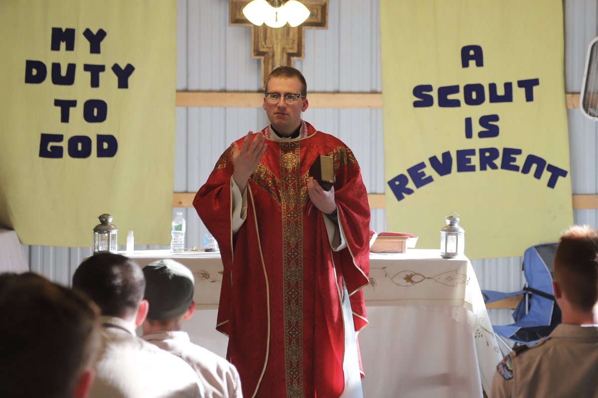 camdendiocese's tweet photo. This evening, Fr. Adam Cichoski, Director of Vocations, celebrated the first of five weekly Masses for young men and women attending Scout camp at Roosevelt Scout Reservation, in Elmer, NJ - sponsored by the Camden Diocese Catholic Scouting Committee.
#AScoutIsReverent https://t.co/eYsPzCfYbY