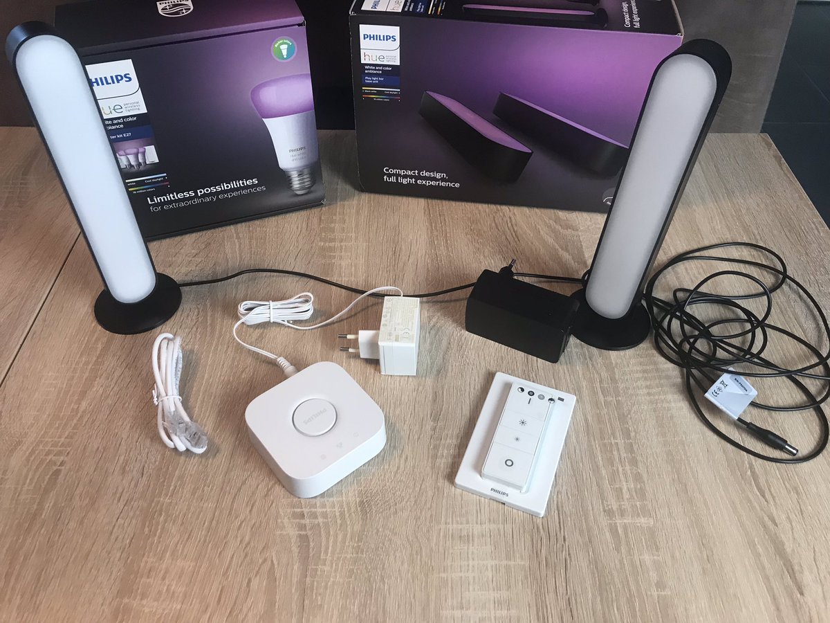 BienvenuechezS's tweet photo. On installe nos nouvelles lumières
@grooplay.fr et @philipslightingfr #grooplayfr #grooplay #huelights #huesync #huemoment #philipshue #philipshuelights #philipshueexperience #nouvelletechnologie #lumièreconnectée #lumieredambiance #nouveaujoujou #bienéquipée https://t.co/wt6cNVukgn