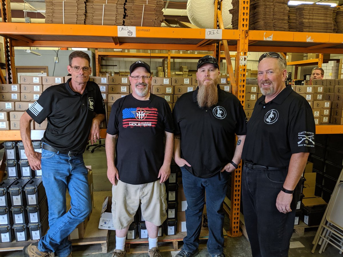 ksguncomm's tweet photo. Great time with all the folks at @angelfireammo  today for their BBQ and open house.
#2a #Great time with all the folks at @angelfireammo  today for their BBQ and open house.
#2a #angelfireammo #merica #freedomseeds #madeinkansas #pewpew #kansasproud https://t.co/dda3CoyUhy