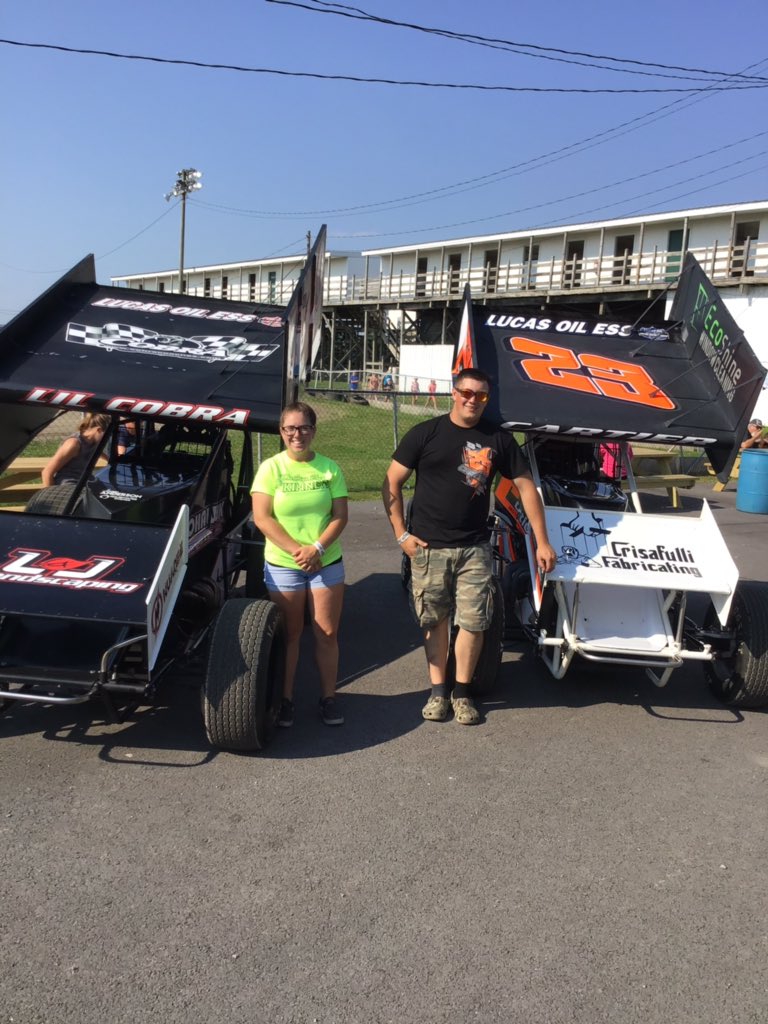 Kelly Hebing and Tyler Cartier are meeting fans and signing autographs at the Can Am Fan Fest.  Stop on over and meet 2 of the Empire Super Sprints rising stars.