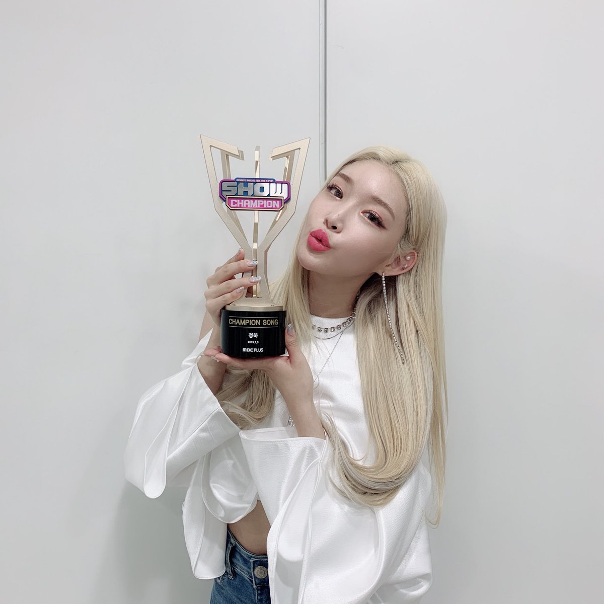 yrprettyariesgf's tweet photo. IM SO PROUD OF MY BBIE!!💘 #SNAPPING1STWIN https://t.co/wevctjNuP1