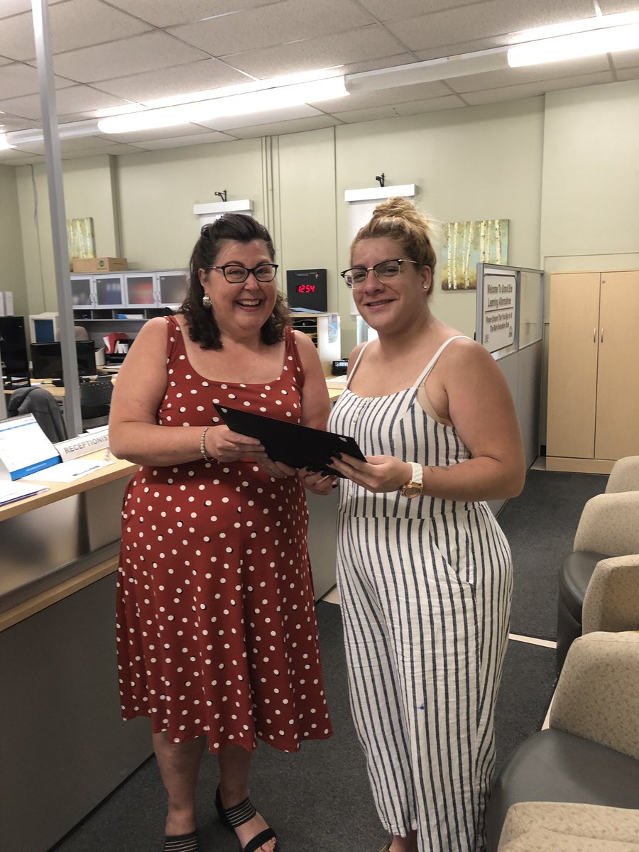 Best day ever! I was honoured to present Emma with her graduation diploma. Hard work and perseverance paid off. I’m so proud of her ! And so blessed to have worked with her family! Congratulations Emma!!!
#uniquelyGELA <a href="/GELAgranderie/">GELA Grand Erie</a> @gregcarr77