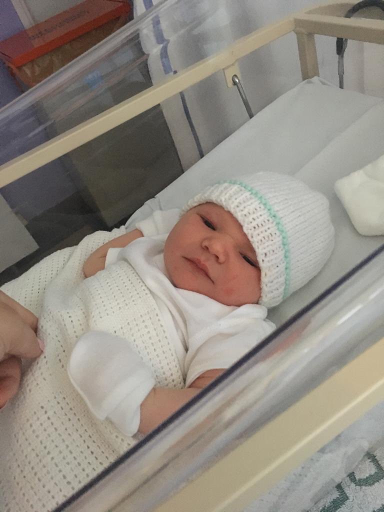 This little beaut is going to change my world. Proudly introducing my Daughter Erin Sophia-Rose Bond.