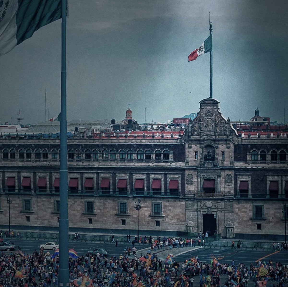 Yo, Miranda Collins, Primera Dama de los Estados Unidos Mexicanos, me dirijo a ustedes, pueblo de México, hoy estamos siendo testigos de una de las mayores injusticias de nuestra historia política #Preso1 #LibertadParaCarmelo