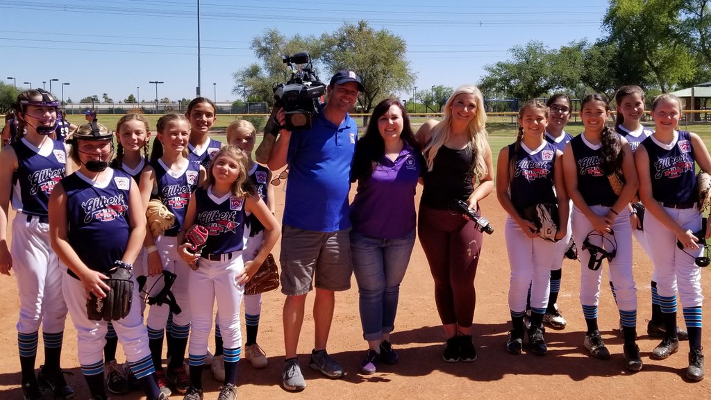 Mike Robison on Twitter "It's Gilbert Softball Little League Day in