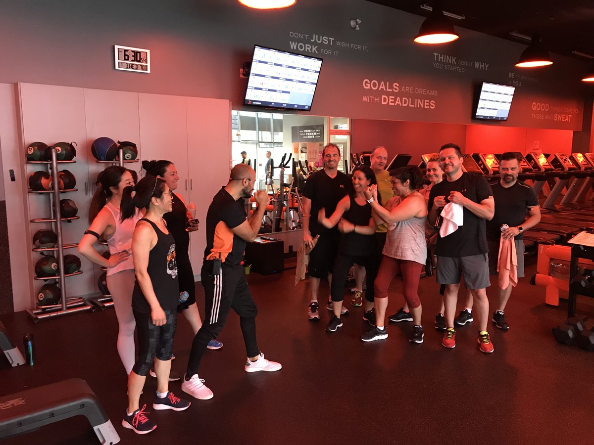 Are you team FOR 👍 or AGAINST👎 80's music while your are pushing for that #orangezone? Our 5:30AM crew had a great debate this morning on the topic!