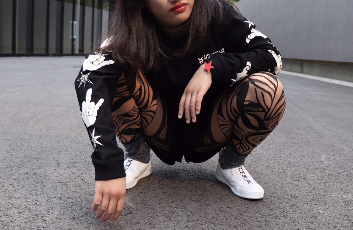 PEACEMAKERJAPAN's tweet photo. peAce LS-T ( BLK )
#japanese #tribal #tribaldesign #tribalart #bonji #mitsudomoe #peacemaker #handsign #highfashion #432hz #528hz #cbd #weed #luminouslight #shibuya #harajuku #streetfashion #streetstyle #post #peace #love
https://t.co/82LJqsmzrP
https://t.co/ysEPz8Yuds https://t.co/ri3ybvSQgI