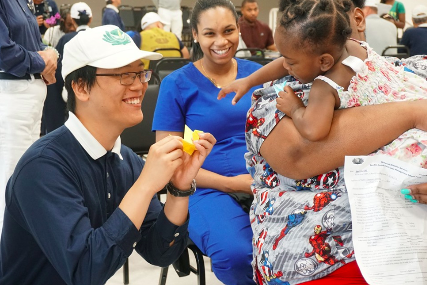 TzuChiUSA's tweet photo. On 6/29, 91 #TzuChiRelief volunteers delivered cash cards to benefit 218 families/648 individuals in #Trotwood, #Ohio after May’s #DaytonTornado. It totalled $87,200 in relief, along with blankets and #JingSi food products. Help us #DoMore: https://t.co/PpZKLZILyB https://t.co/6mVy9SZjnE