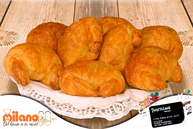 ¡Llego la tarde! Disfruta de un pastel de <a href="/pastmilano/">pasteleria milano</a> 😋 al presentar tu #tarjetalibre🍰.

✅10% descuento en pasteles de 10 a 20 porciones.🎂
✅8 Pastelitos individuales dulces y salados por el precio de 6.🤩