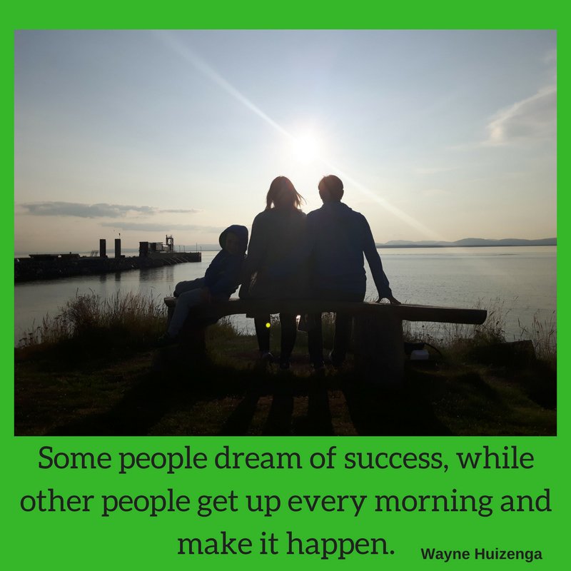 Artur_TMT's tweet photo. what time do you usually get up? #dailymotivation #successquotes https://t.co/EFU6lpi10a