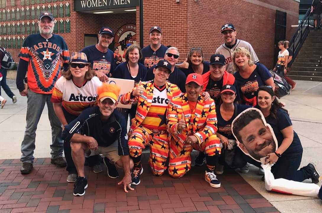 SunnyDeeGee's tweet image. Hey @nguyenle! We met you in Camden Yards last September! We're at Coors Field now... Are you still here? #moreselfies