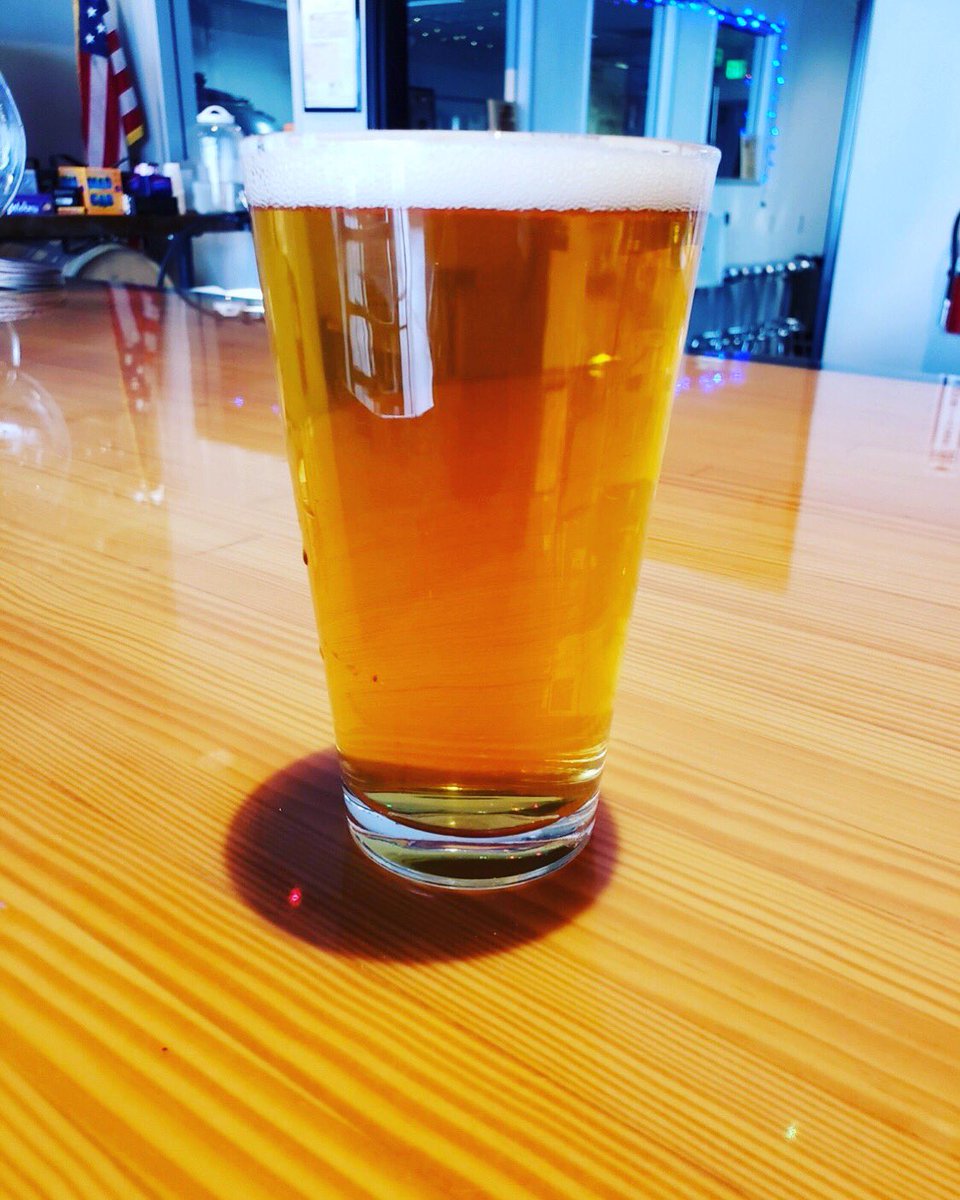Happy 4th!!   🇺🇸
OPEN THURSDAY NOON-5
📸: <a href="/Ted/">this website is bad</a>-L
#july4th #holiday #mandi #4dayweekend #neer #craft #independentbrewery #oc #anaheim #drinklocal 🇺🇸