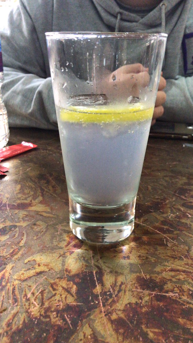 Joannew18023887's tweet photo. Is it wrong to have a g&amp;t at 5.30am?? #exetergin #holiday #waitingforflight https://t.co/FhsGB9CqGz