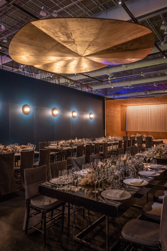 PodioMX's tweet photo. RESTAURANTE MOLE por Dos Veintinueve
https://t.co/9zVMsdn8PX
#Arquitectura #Diseño #Interiorismo #Premio #PRISMA19 #Finalista #DosVeintinueve #Espacios #InterioresEfímeros #Restaurante #Millesime2018 https://t.co/ZshIbPfMPB