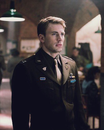starkdemons's tweet photo. 𝐇𝐨𝐦𝐞 

‹ au!stony › 

Steve é convocado para servir ao exército durante a guerra e precisa deixar toda a sua família. Enquanto, Tony fica cuidados dos seus filhos e esperando o dia que Steve vai voltar, se voltar.... https://t.co/pq4QxNzumN