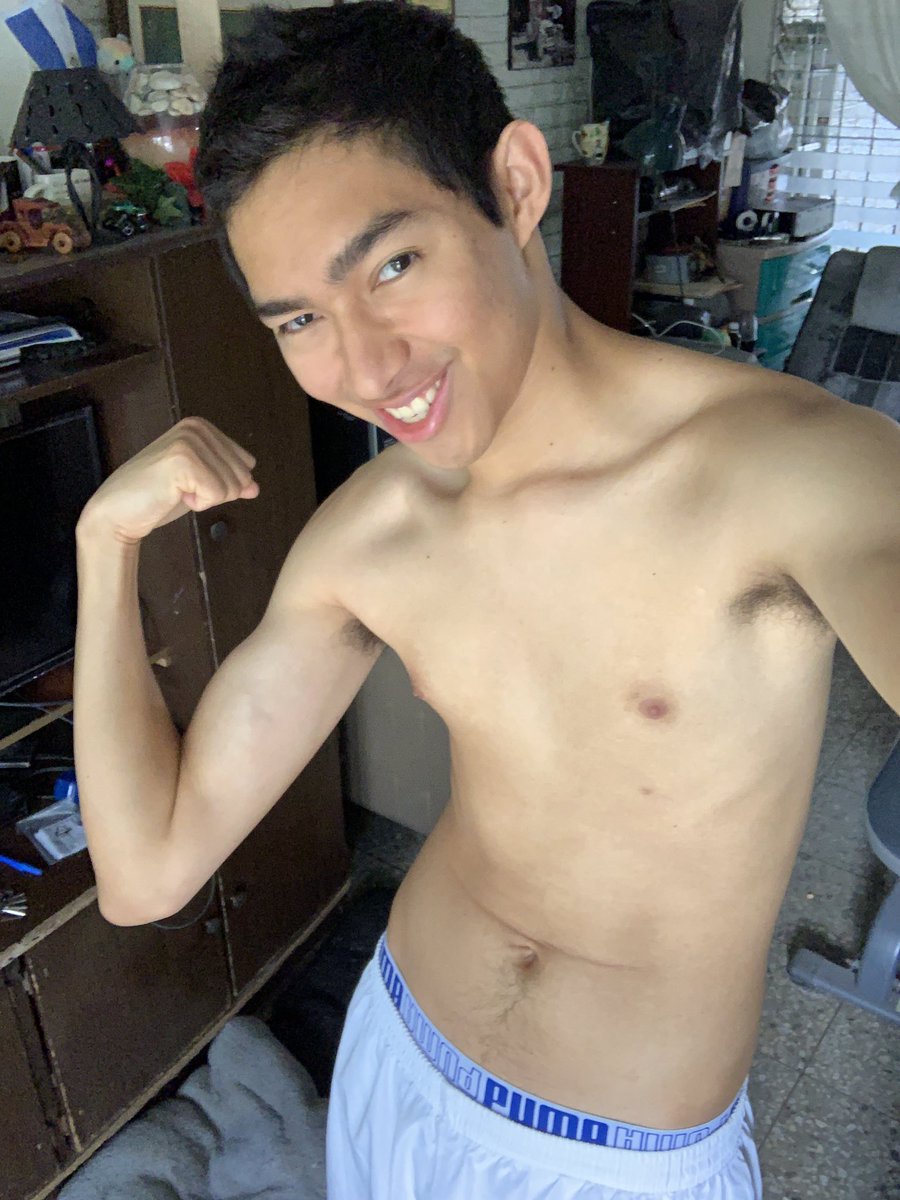 Fernanfloo's tweet photo. Vení para acá sshiquita!! 💋 https://t.co/bZrPDwXzbK