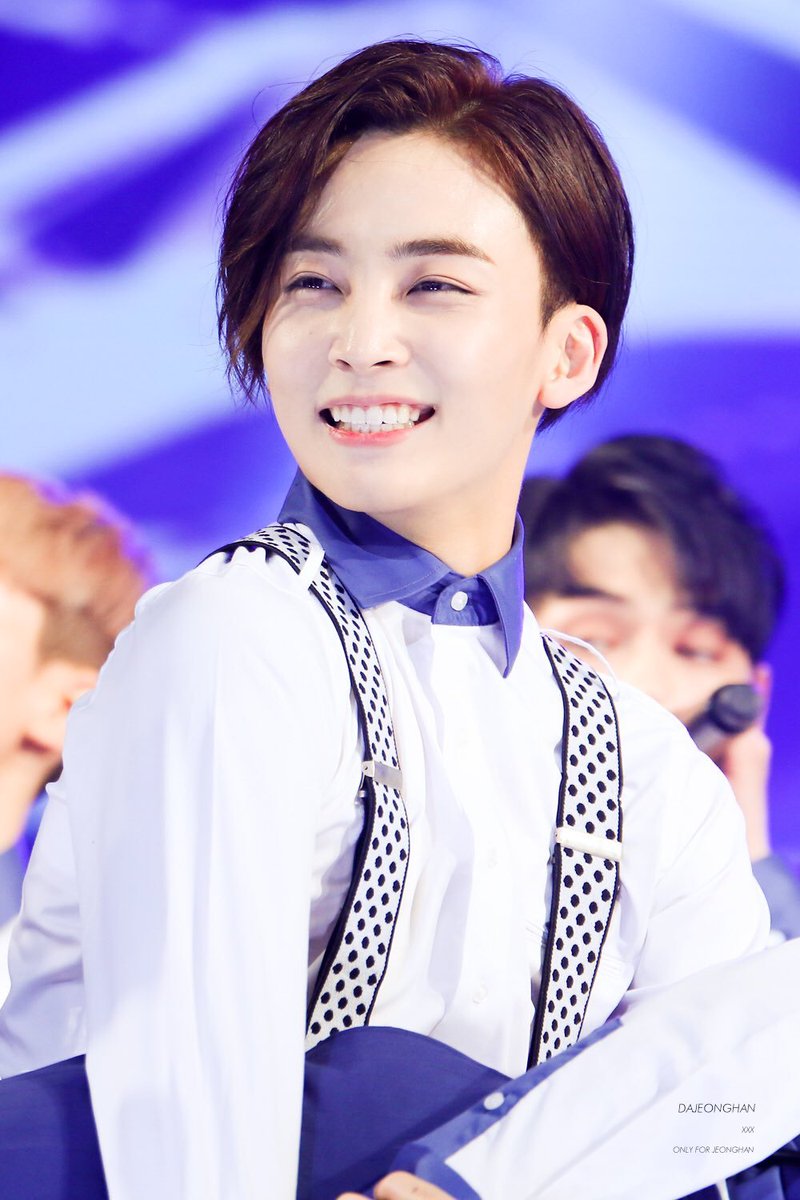 hanniesmiling's tweet photo. » 161130 — © dajeonghan. 

[ #정한 #세븐틴 ] https://t.co/7atUXvsnVq