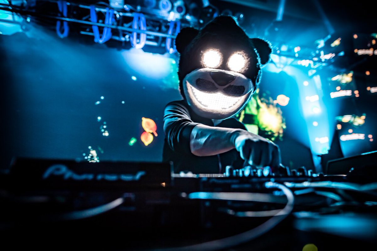 thatjosh's tweet photo. @jayyroood @itsbeargrillz Would love to shoot him again 🤟🏼 missed him at Bomfest https://t.co/348SSM8cJc