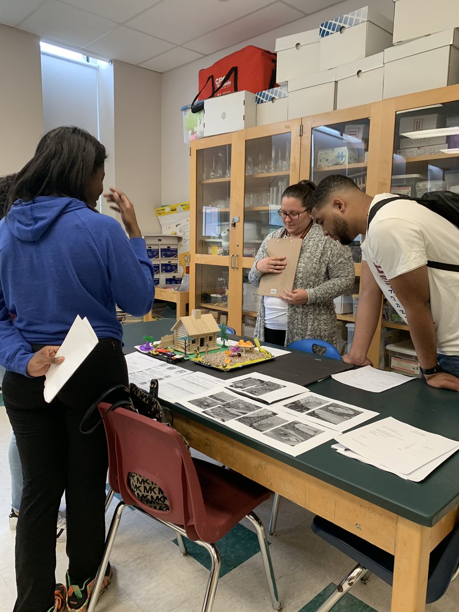 romero_alex_yps's tweet photo. @PalPrep SUPA Forensics Crime Scene In A Box  end of the year highlights. Thanks for a great year SUPA 2018-19 class. Enjoy your summer.  Love #palprepscience https://t.co/Dhz9ypaBhQ