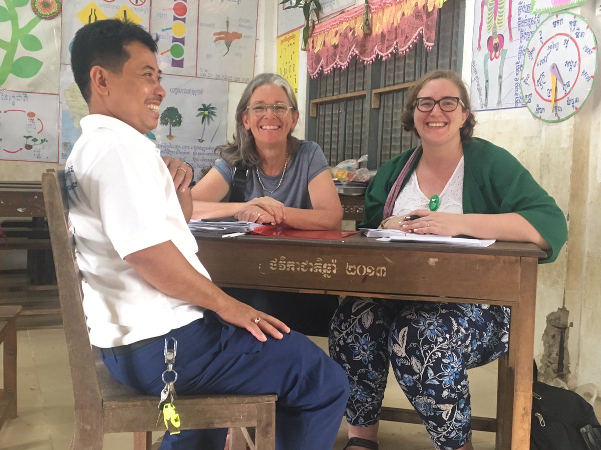 AcrossTeachers's tweet photo. @ComfortDisturb @ruths7563 @Sciencesteveg @standouted @ShawtimaSmiles @MRsalakas @TABSweden @shine_cambodia @anfield1974 @mattrix2000 The leadership team approves this message :) #taboz https://t.co/aEoXYC0aBr