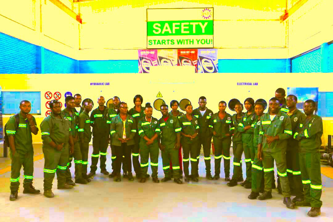 #Heavyequipmentrepair #CT4  #NORTHERNTECHNICALCOLLEGE in the #ZAMITA workshop