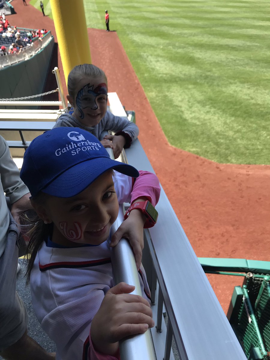 PuppyLondonIV's tweet photo. @UVAHooGirl @vandygirl1998 @bean2131 @edit_susan @kerriski @ACorddry @restinpitchface @aNatsFan @Britt_Ghiroli Oh YAY!So pleased to see all these smart, strong women scoring baseball+knowing #ALLtheMath
Aubrey loves the math +loves keeping track but I am NOT the one to teach this scoring skill 🤣 Better stick to teaching puppies 😍
Many little girls eager to learn #Girls #LittleLeague https://t.co/GSjwIvIQH6
