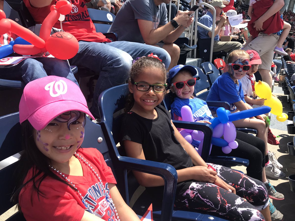 PuppyLondonIV's tweet photo. @UVAHooGirl @vandygirl1998 @bean2131 @edit_susan @kerriski @ACorddry @restinpitchface @aNatsFan @Britt_Ghiroli Oh YAY!So pleased to see all these smart, strong women scoring baseball+knowing #ALLtheMath
Aubrey loves the math +loves keeping track but I am NOT the one to teach this scoring skill 🤣 Better stick to teaching puppies 😍
Many little girls eager to learn #Girls #LittleLeague https://t.co/GSjwIvIQH6