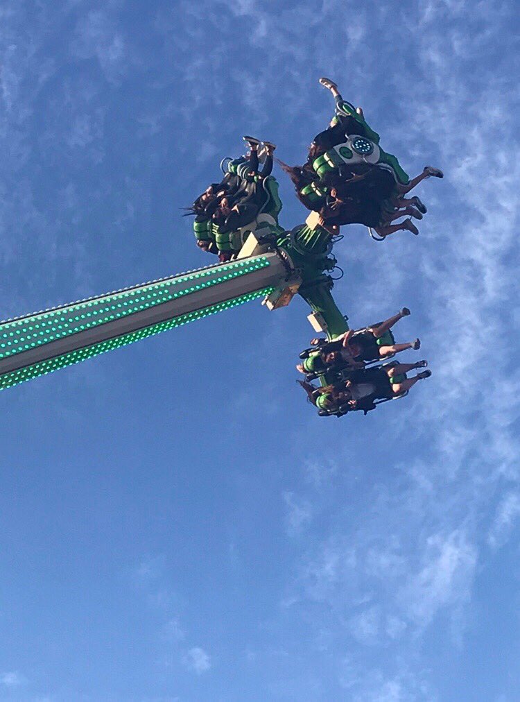 I’ll stick to the flower exhibit and funnel cakes. #sandiegocountyfair