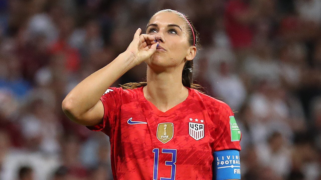 Happy 243rd Birthday USA!!! Still love what Alex Morgan did to England the other day!      