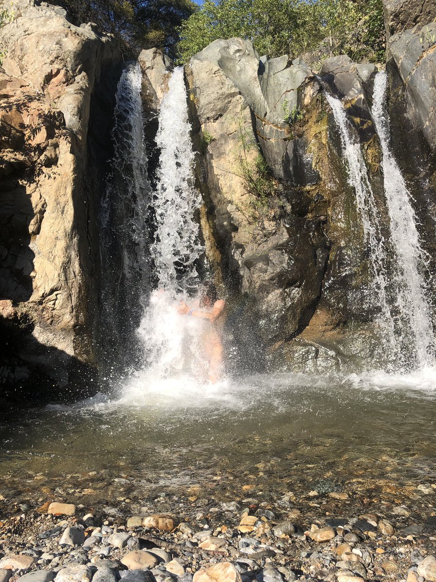 gonzaleztom10's tweet photo. 🙋🏼‍♂️💦 https://t.co/DHZiMx07dy