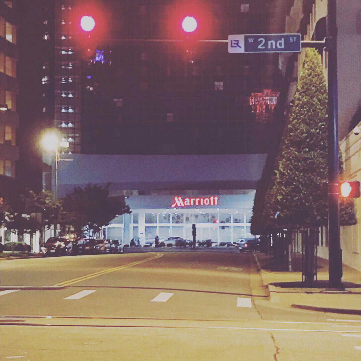 AdaptiveStyle's tweet image. More photos from this evening!