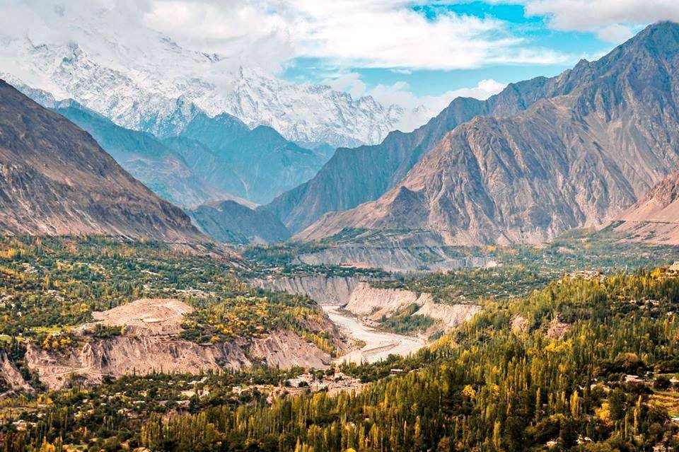 The_North_Blood's tweet photo. Hunza Nagar, Gilgit Baltistan, Silk Road.
#GilgitBaltistan #silkroad #HighAsia
#BrushalEmpire #HunzaState #NagarState #Mountain ⛰️ https://t.co/HM2TcydxBu