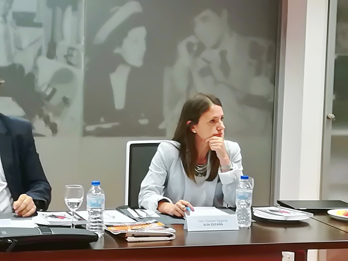 RevistaEcofin's tweet photo. Carmen Segovia, directora de Ciberriesgos de @Aon_Espana
"Cada vez hay más ciberataques y son muy mediáticos. La legislación es cada más vez severa y las sanciones más elevadas"
#ecofin2019 https://t.co/fpsuYCbCIt
