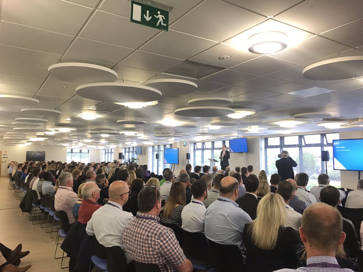 OEUK_'s tweet photo. Packed #OurVisionOurFuture roadshow this morning at @TechnipFMC with Stuart Payne @OGAuthority kicking off the conversation about how we can achieve our shared ambition for the future.
This takes us up to over 1000 people engaged so far and with many more roadshows to go! 🙌 https://t.co/kgvNXU66qT