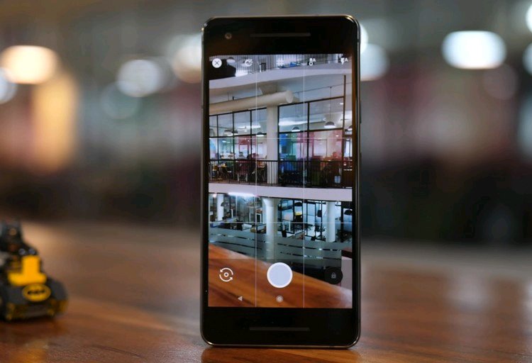 Sanjay_parsi's tweet photo. An amazing article on #camera2Api and it's uses. That's really a good one @beebomco, whoever reads this #tweet just read the #article and also you can find various devices that support #Gcam on this link.  

https://t.co/hTqtjvl3g2 https://t.co/4az28k7KD3