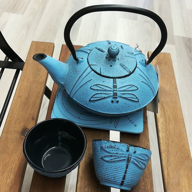 aromesrubi's tweet photo. #comprarte #instate #instamoment #teamoment #teashop #tiendadete #tea #botigadete #te #té #tetera #teteradehierrofundido #tetsubin #tetsubinteapot #teapot #tealover https://t.co/AbmOpa2sV7 https://t.co/fWzoZBkksR