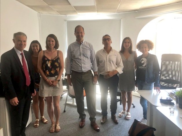 lecese's tweet photo. Le Président du CESE @PBernasconi reçu ce matin à #Dijon par Pierre Guez, Pdt du pôle de compétitivité @VitagoraGNS et le directeur général @CBreuillet. Ensuite RDV à @LaFoodTech avec la déléguée générale @AgatheBy, le secrétaire national @xboidevezi et des entrepreneurs locaux. https://t.co/a0jHci26J2