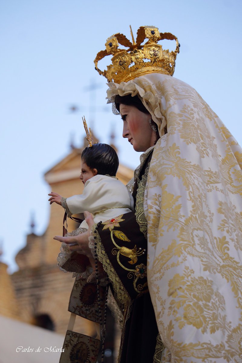 Esencias Cameras: "El Gozos de Tu Misericordia" digitalmovie7.blogspot.com/2019/07/gozos-…

#esenciascameras #enlascallesdecamas #gloriascamas2019
Grupo de Fieles de <a href="/VCarmenCamas/">Virgen del Carmen</a>
 🕯Nuestra Señora del Carmen
Incluye Galería de Imágenes.⬇️📸
↗️Acces Web Esencias Cameras➡️💻digitalmovie7.blogspot.com