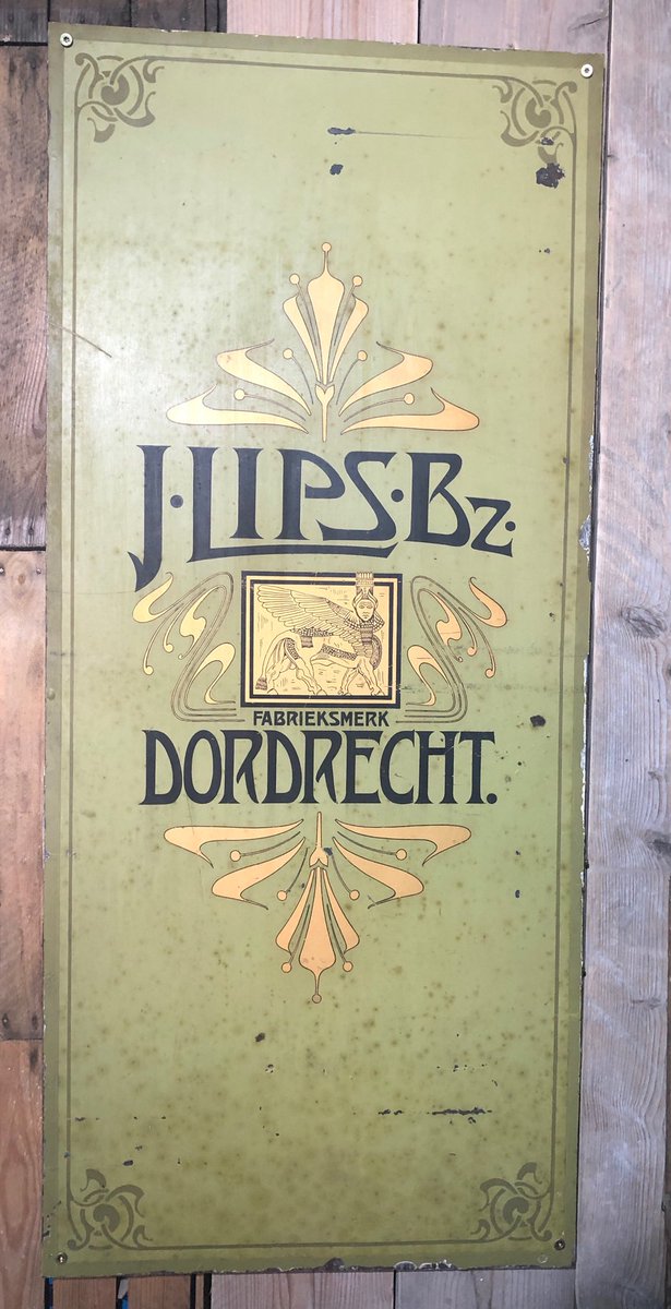 Binnenzijde van een #Lips kluis rond 1900, waar je een oude #slotenmaker al niet blij mee kan maken.