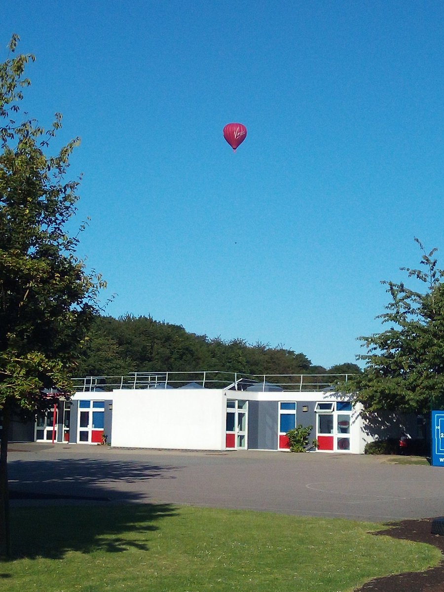 FriendsCTS1's tweet photo. An exciting walk to school spotting this in the sky. https://t.co/5bpPzd2rty