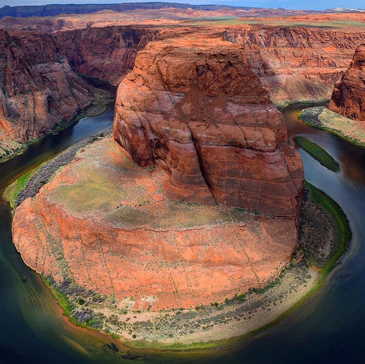 trotdotworld's tweet photo. @FolderRed @Sostraveluk @carpediemeire @travelwithirine @AuraPriiscel @JulesHalvy @LaceDiaries @TravelBugsWorld @StromfieldAdvs @Abfabtravels @ComfortPeasant @Adventuringgal @KaraDiDomizio @RewardMyShoppin @NikkyB1088 @StreetArtChat @chancetotravel @thebreakofdawns @thethirstytales @SouthernerSays @gasaffan @RoadtripC @2travelingtxns @HHLifestyleTrav @snowmonkey_twit @OrganicRoadMap @LindaPeters64 @MadHattersNYC @loveGoldenHeart @MonkeysVentures @jasontravelblog @TessTraveler @NYCapricorn @perthtravelers @SueWhereWhyWhat @TrippaTrips @whywouldyougo @AOAOxymoron @RoarLoudTravel @sl2016_sl @LiveaMemory @monstervoyage @mustdotravels @thewannabegypsy @Fit_life360 @MattsRoadTrip @FunInFairfax @_SpudontheRun_ @GalsWander #WednesdayTourist #HappyFourth #TravelUSA We love the #PalmTree lined roads of #KeyBiscayne #NYC skyline, The marvellous #HorseshoeBend & a fun #TexasRoadtrip @FolderRed
๐บ๐ธ
#travelphotography #July4th #Happy4th #travelblogger #trotwithus #rtw #FridayFun https://t.co/Rs0oLcPD2G