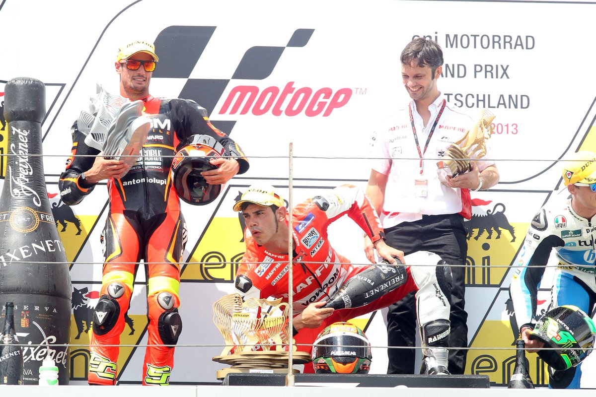 AsparTeam's tweet photo. We even had a #kneeground in the #GermanGP podium thanks to @jorditorres81!! 

#TBT (3/3) https://t.co/Xr8XKSlbnO