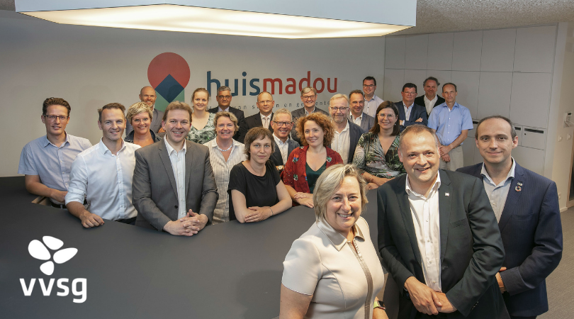 Trots op onze nieuwe raad van bestuur! Deze ploeg bepaalt de volgende 6 jaar mee de VVSG-koers: vvsg.be/over-ons/Bestu… #lokaalDNA