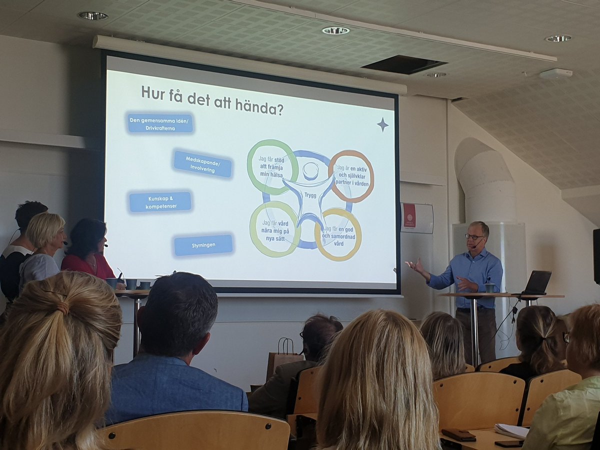 Verksamheter och medarbetare måste vara med i att utveckla hälso- och sjukvården, det ska inte vara ett arbete i endast högre ledningar. Fortsätt så, region <a href="/norrbotten/">Region Norrbotten</a>! #almedalen #personcentrering #samledning