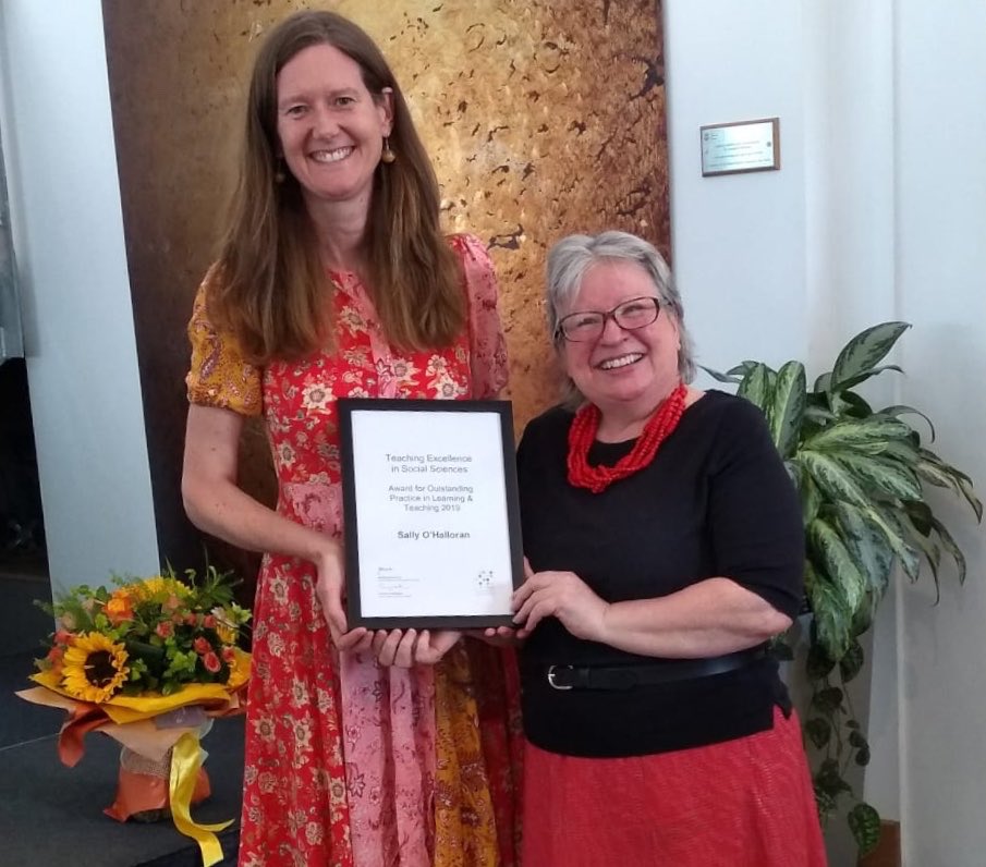 Thrilled to receive an award for Teaching Excellence and Outstanding Practice in Learning and Teaching @LandscapeSheff from @sheffielduni @jackiemarsh last night. #shefplanting #studentengagement #liveprojects #chooselandscape #rhsmhort